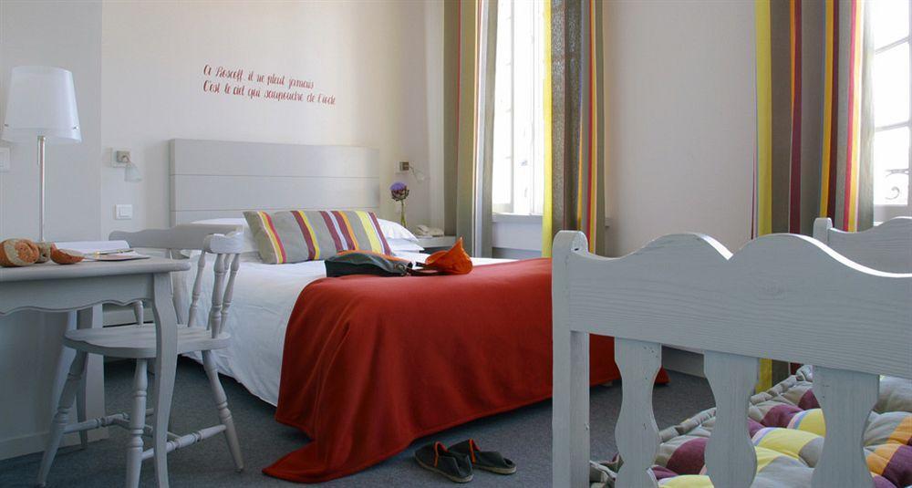 Hotel Du Centre - Chez Janie 3*